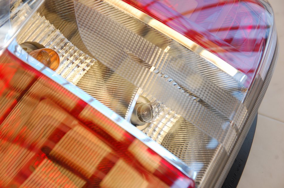 てっきりウィンカーだけだと思っていましたが、バックランプもあったのですね forester8